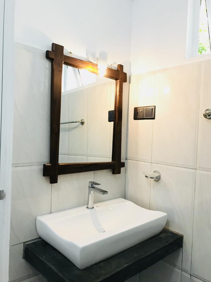 Sigiriya Rock Hide Otel Dış mekan fotoğraf