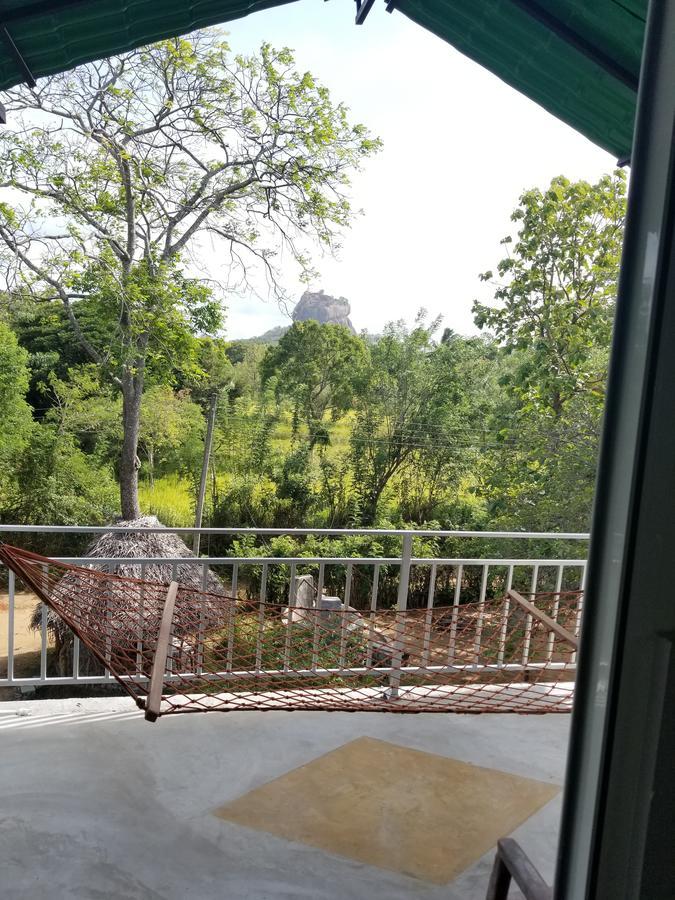 Sigiriya Rock Hide Otel Dış mekan fotoğraf