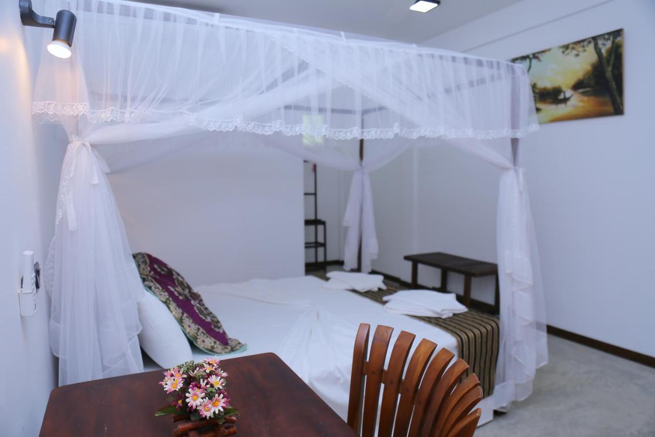Sigiriya Rock Hide Otel Dış mekan fotoğraf